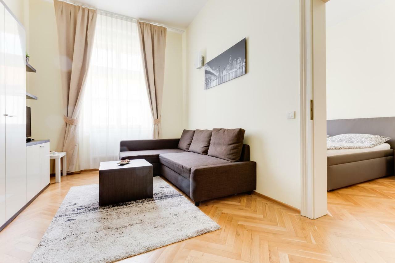 Apartment Halkova 5 Prague Exterior photo